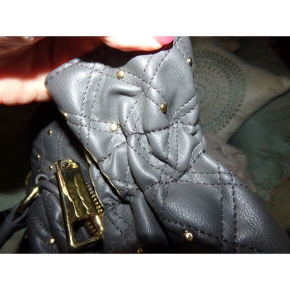 Quilted business tote with many pockets and slots 12 x21 Perfect condition50‎ - Picture 8 of 10